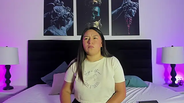 BellaRoux1 online show from 09/19/25, 12:09