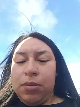 Snapshot of BellaRoux1 chatting on 01/14/26, 12:53 BellaRoux1 online show from 01/14/26, 12:53