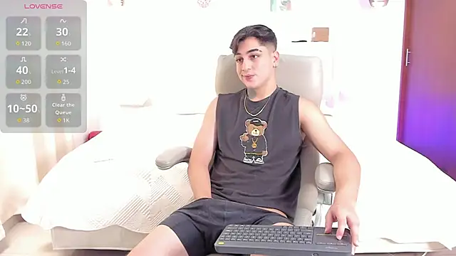 Thiago winteer online show from 10/26/25, 05:52