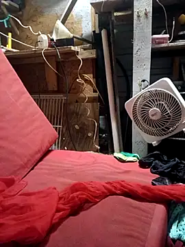 Snapshot of Canuseemeray chatting on 09/14/25, 06:03 Canuseemeray online show from 09/14/25, 06:03