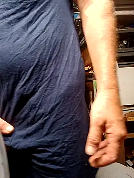 Snapshot of Canuseemeray chatting on 09/18/25, 06:11 Canuseemeray online show from 09/18/25, 06:11