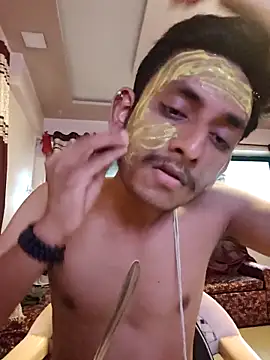 yung cplz online show from 11/08/25, 08:40