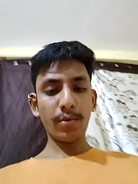 yung cplz online show from 10/18/25, 01:24