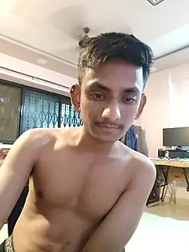 yung cplz online show from 11/28/25, 05:46