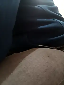 Snapshot of Goming_90 chatting on 01/12/26, 07:15 Goming 90 online show from 01/12/26, 07:15