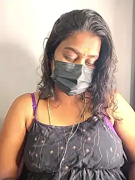 Snapshot of pallavitamil chatting on 12/02/25, 05:03 pallavitamil online show from 12/02/25, 05:03