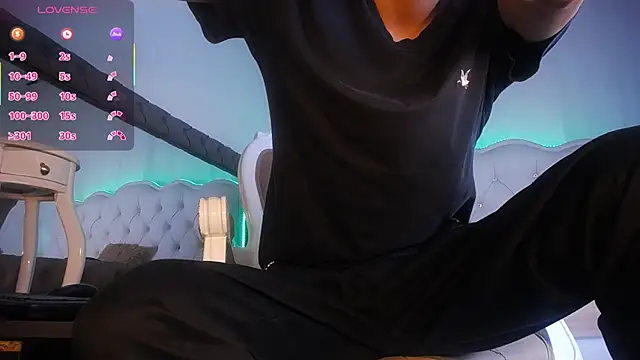 Charlie Cock  online show from 12/03/25, 03:18