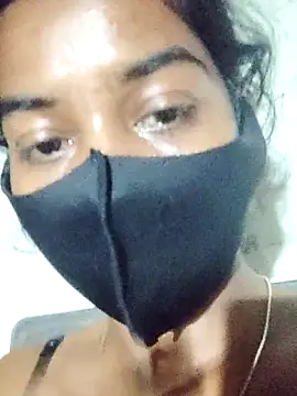 POOJA999 online show from 10/03/25, 06:42