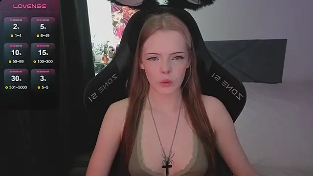 Luna Navy online show from 11/02/25, 09:58