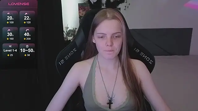 Luna Navy online show from 11/28/25, 08:25