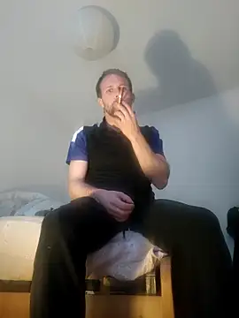 Snapshot of SexSavrem06 chatting on 10/07/25, 04:52 SexSavrem06 online show from 10/07/25, 04:52