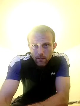 Snapshot of SexSavrem06 chatting on 09/27/25, 09:43 SexSavrem06 online show from 09/27/25, 09:43