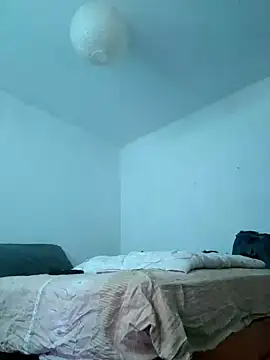 Snapshot of SexSavrem06 chatting on 09/22/25, 01:33 SexSavrem06 online show from 09/22/25, 01:33