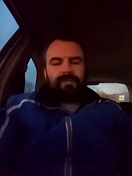 Snapshot of HairypapaK chatting on 01/11/26, 04:47 HairypapaK online show from 01/11/26, 04:47