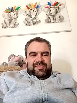 HairypapaK online show from 04/22/26, 12:12