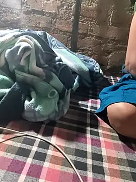 POOJACOUPLE online show from 10/19/25, 06:43