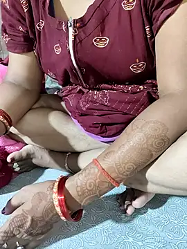 POOJACOUPLE online show from 10/27/25, 06:09