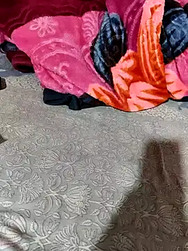 POOJACOUPLE online show from 10/21/25, 08:03