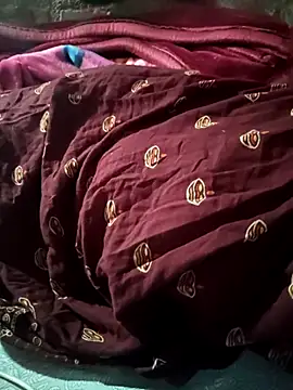 POOJACOUPLE online show from 10/22/25, 08:14