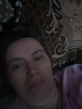 Romashka33011 online show from 11/17/25, 07:56