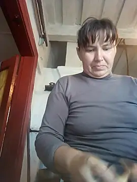 Romashka33011 online show from 09/25/25, 08:09