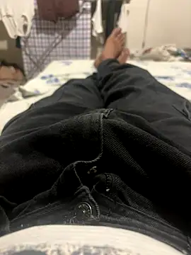 Snapshot of bigbulllaksh chatting on 09/21/25, 05:07 bigbulllaksh online show from 09/21/25, 05:07