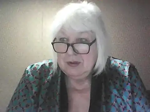 Alexia64231 online show from 04/21/26, 02:47