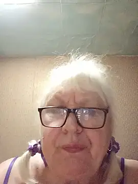 Snapshot of Alexia64231 chatting on 07/03/26, 12:39 Alexia64231 online show from 07/03/26, 12:39