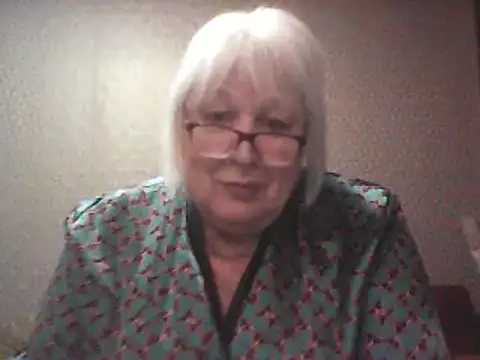 Alexia64231 online show from 12/15/25, 02:12