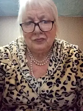 Alexia64231 online show from 10/30/25, 01:26