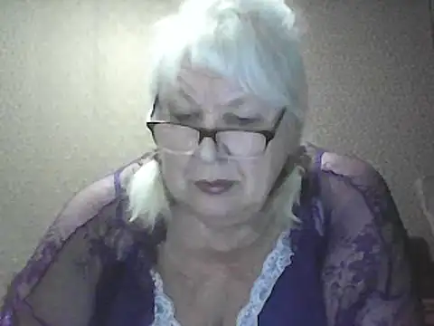 Alexia64231 online show from 05/26/26, 12:53