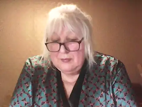 Alexia64231 online show from 03/06/26, 04:57