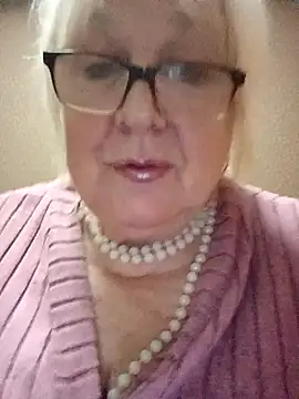 Alexia64231 online show from 11/06/25, 04:11