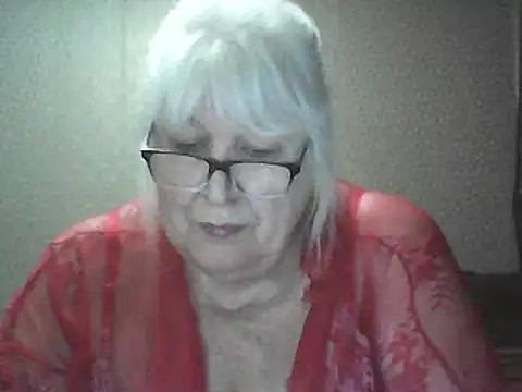 Alexia64231 online show from 05/02/26, 04:23