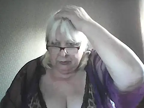Alexia64231 online show from 05/21/26, 03:15