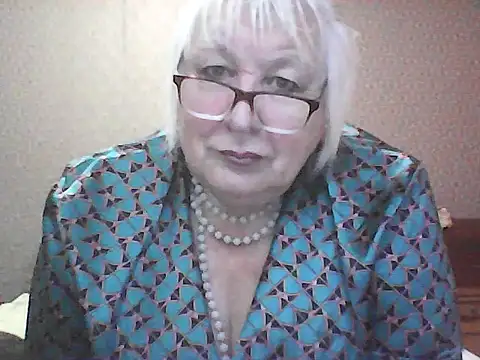 Alexia64231 online show from 10/24/25, 02:43