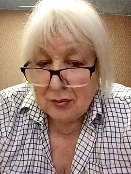 Alexia64231 online show from 11/25/25, 04:02