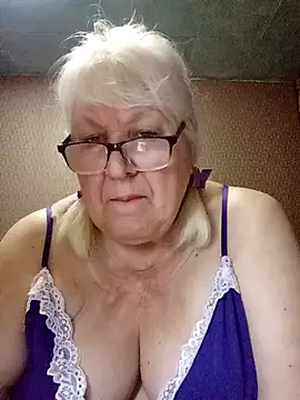 Snapshot of Alexia64231 chatting on 06/26/26, 10:59 Alexia64231 online show from 06/26/26, 10:59