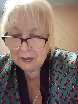 Alexia64231 online show from 11/01/25, 03:35