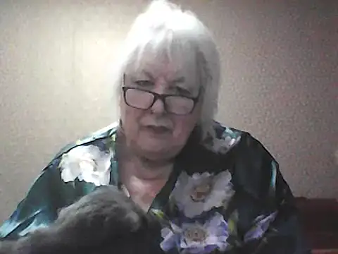 Alexia64231 online show from 12/15/25, 01:44