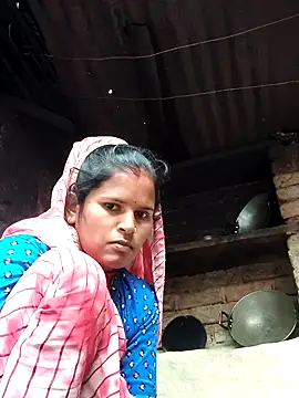 Snapshot of Sanjna_cuty chatting on 10/20/25, 01:40 Sanjna cuty online show from 10/20/25, 01:40