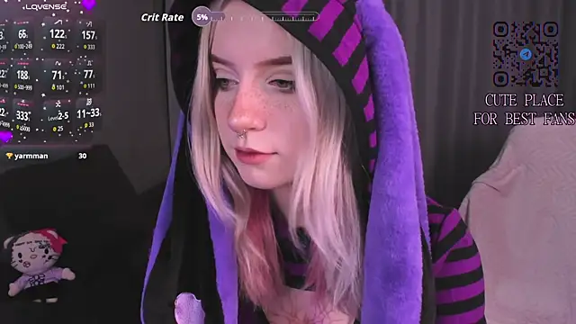 godlikegirlyy online show from 06/21/26, 03:18