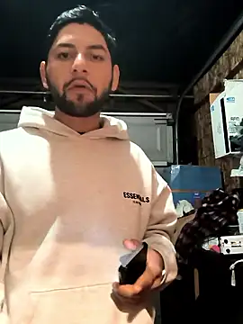 Julians26ne online show from 01/18/26, 02:09