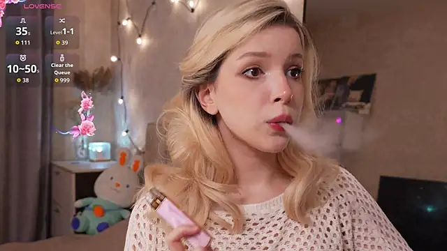 peachii meow online show from 04/09/26, 04:46