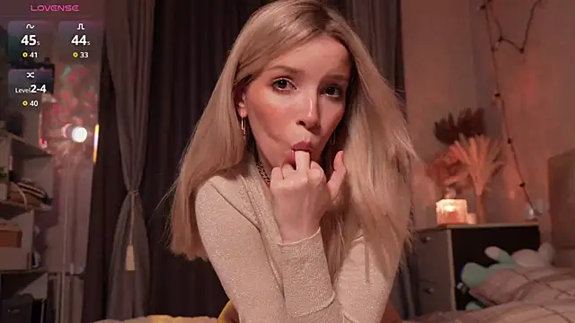 peachii meow online show from 07/10/26, 03:01