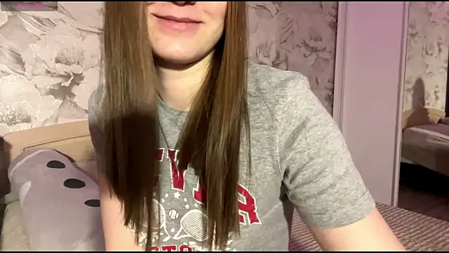 SoSweetGirl online show from 04/02/26, 09:21