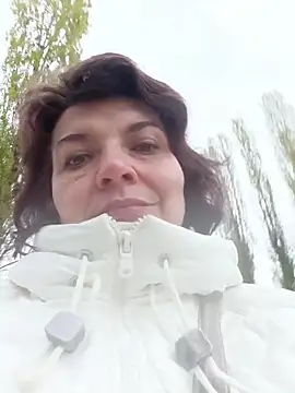 LedyNika online show from 04/20/26, 03:02