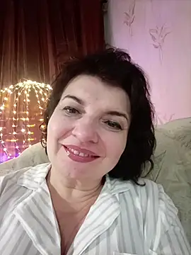 LedyNika online show from 12/04/25, 09:14