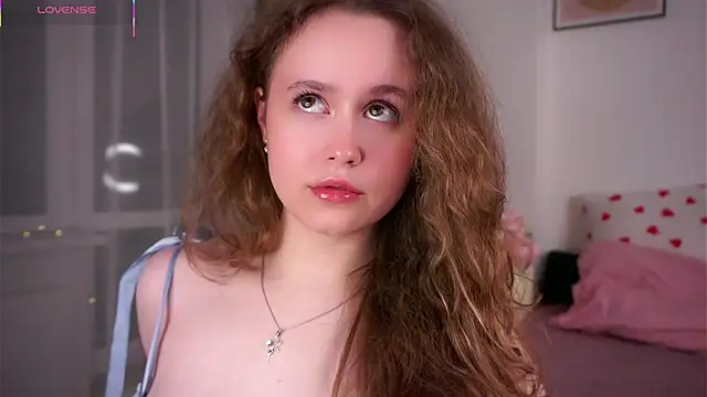 Snapshot of SusannaScholler chatting on 05/28/26, 10:59 SusannaScholler online show from 05/28/26, 10:59