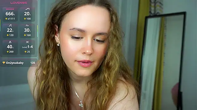 SusannaScholler online show from 10/21/25, 07:57